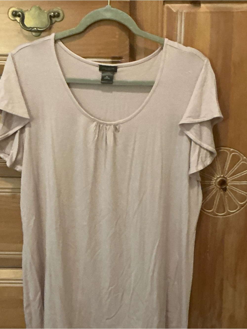 NWOT XL Ann Taylor Factory Light Blush or Mauve Short Sleeve Ruffle Top - Women